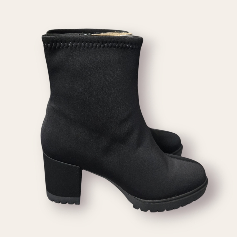 Aerosoles, Black Neoprene Ankle Boot, 10m